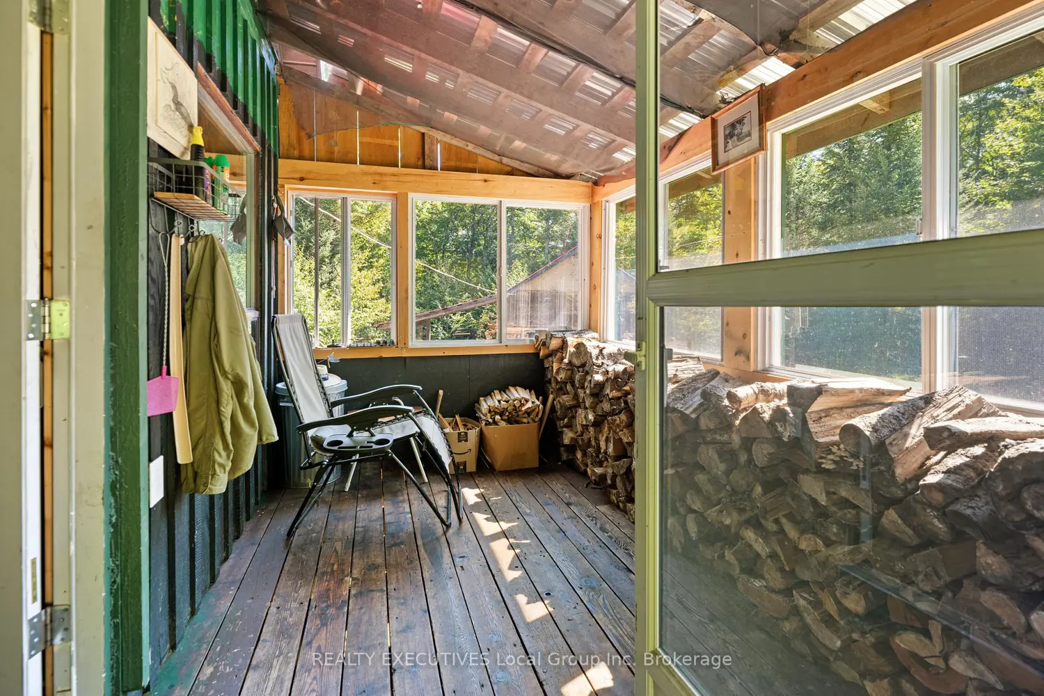 876 Granite Hill Road photo 5