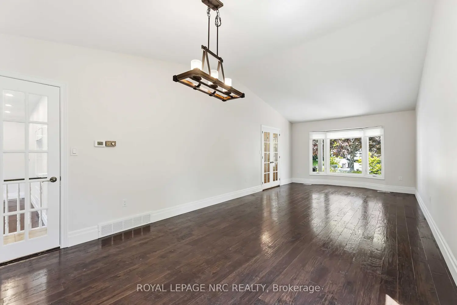 3 Cheritan Court photo 3