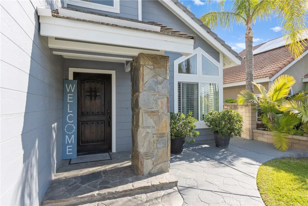 3256 Sterling Dr, Corona, CA 92882 photo 4