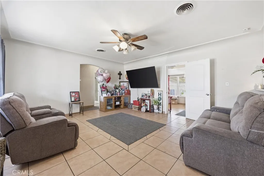 Additional image 9 of 354 W Morton Ave, Porterville, CA 93257