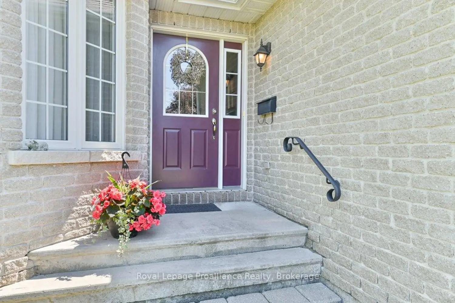 82 Gavey Street photo 2