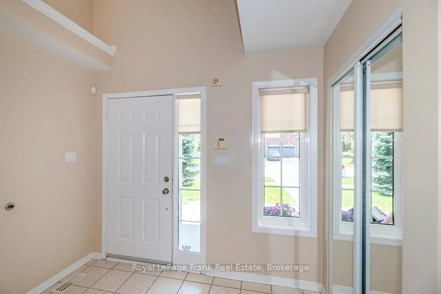 720 Ormond Drive photo 2