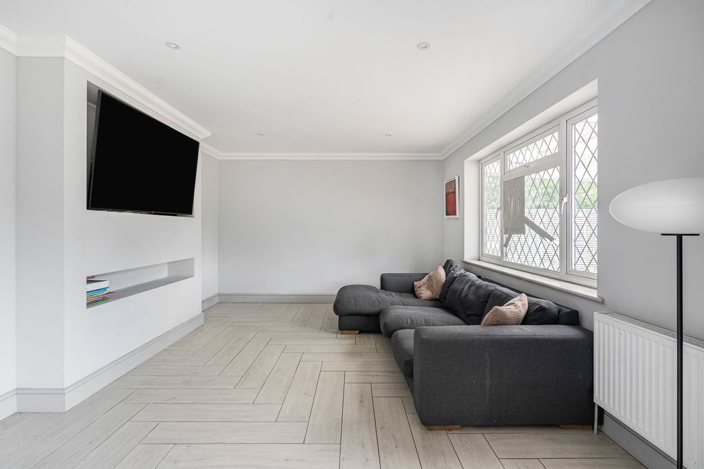 Additional image 12 of 7 bed detached house for saleHeadley Road, Epsom KT18