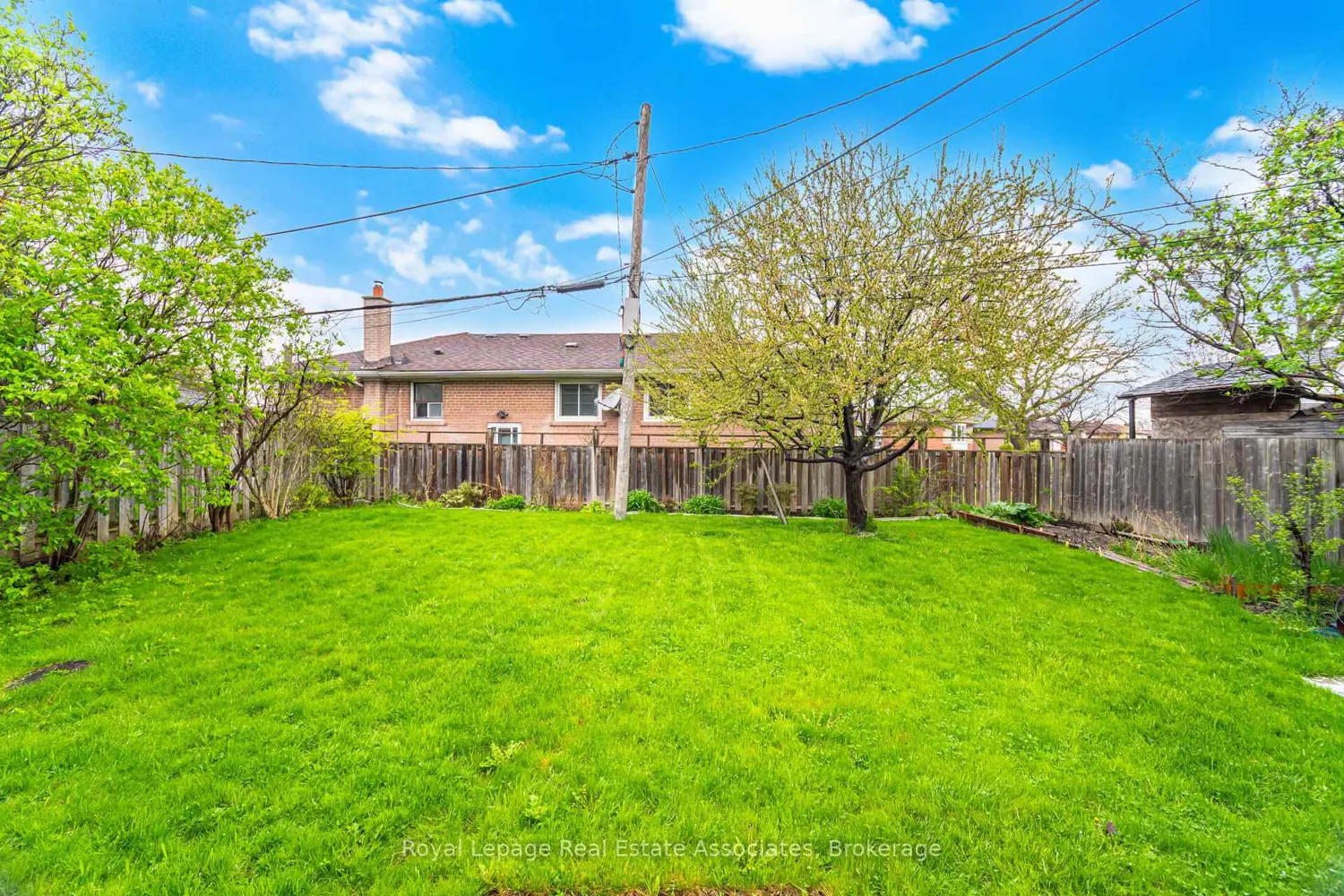 Additional image 18 of 193 Kingsview Boulevard