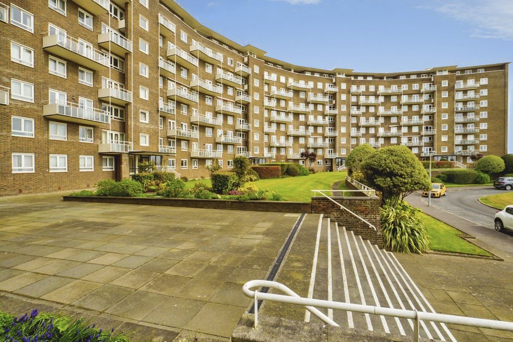 Additional image 21 of 3 bed flat for saleThe Gateway, Dover CT16