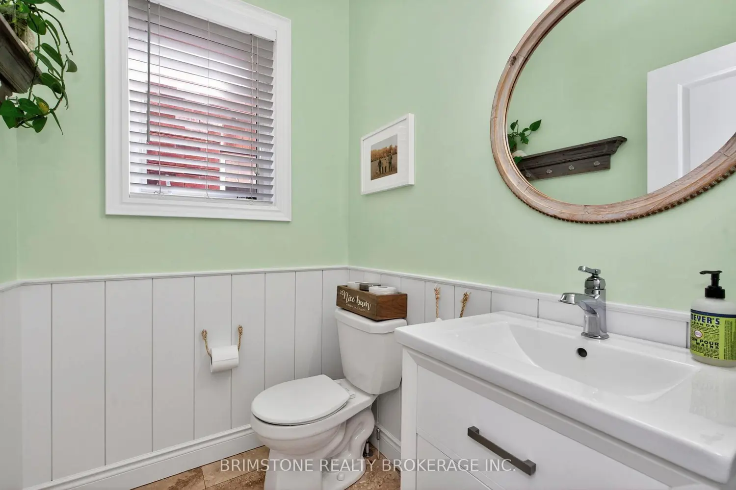 Additional image 4 of 15 Lowry Court