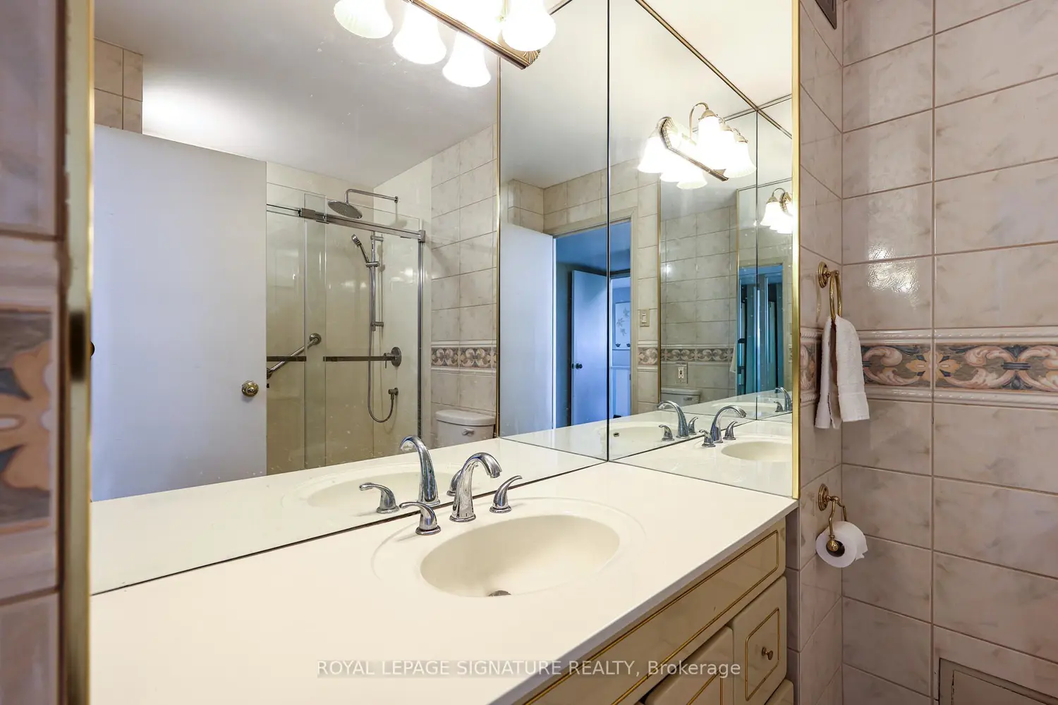 Additional image 12 of 1300 Bloor Street 803