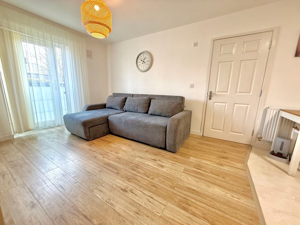 Additional image 7 of 1 bed flat for saleDaimler Drive, Dunstable LU6