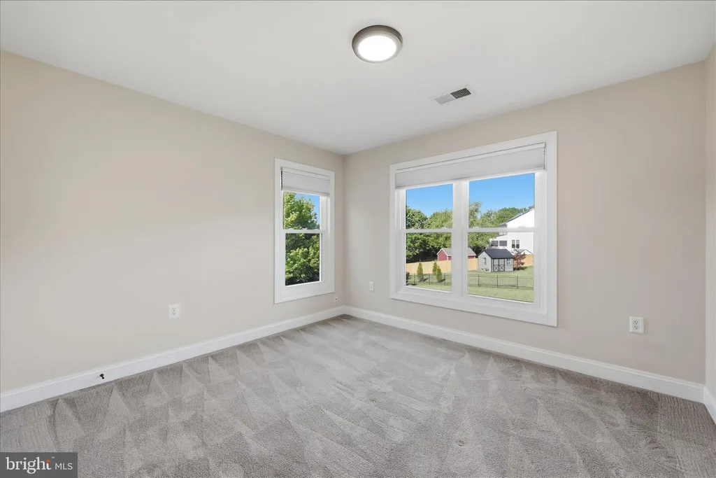 Additional image 43 of 301 Shiloh Place SE, Leesburg, VA 20175