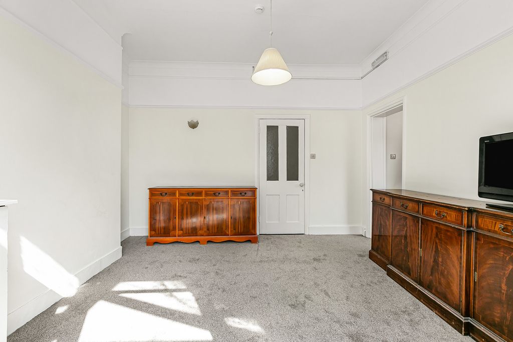 Additional image 2 of 6 bed semi-detached house for saleManorcrofts Road, Egham, Surrey TW20