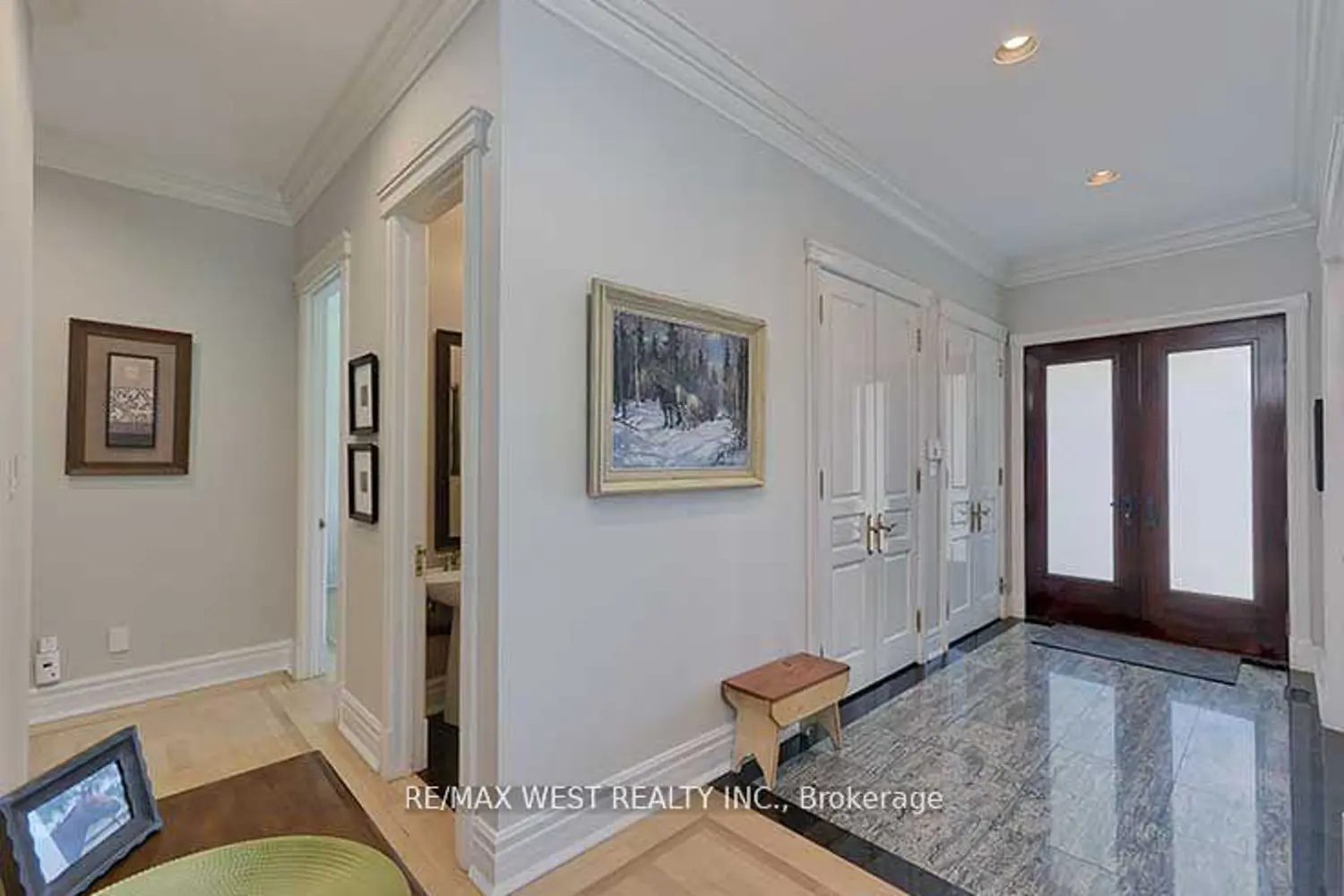 5 Humberview Drive photo 4