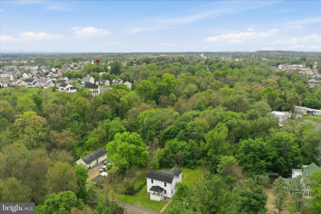 604 E Stephen Street, Martinsburg, WV 25401