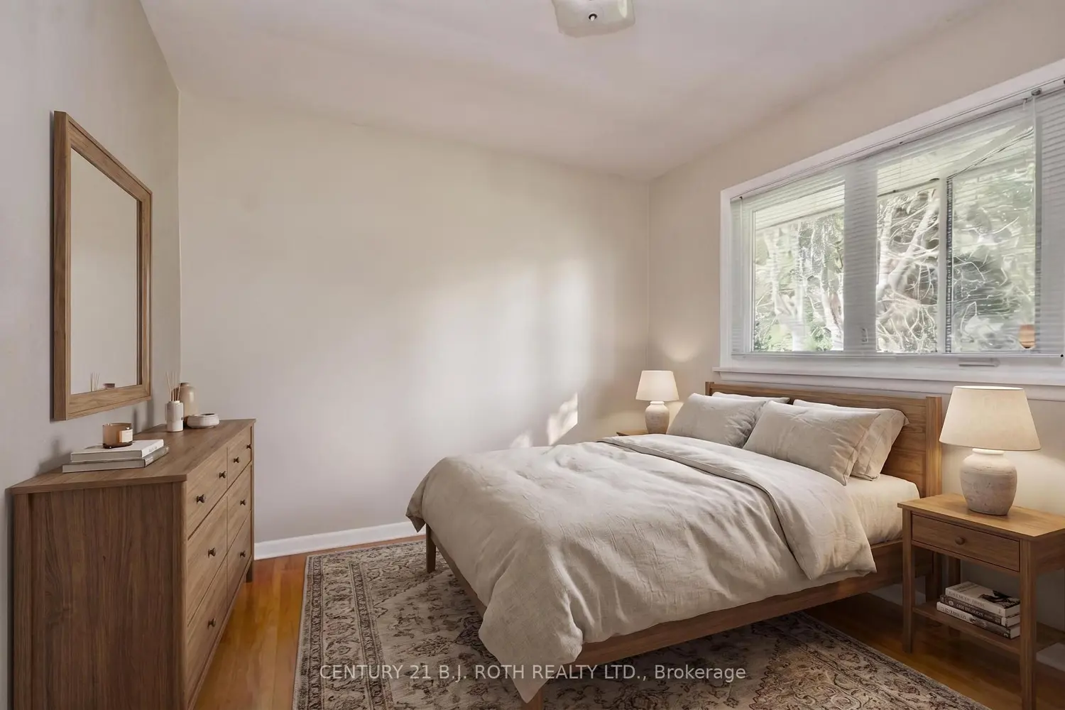 Additional image 11 of 72 Rose Street