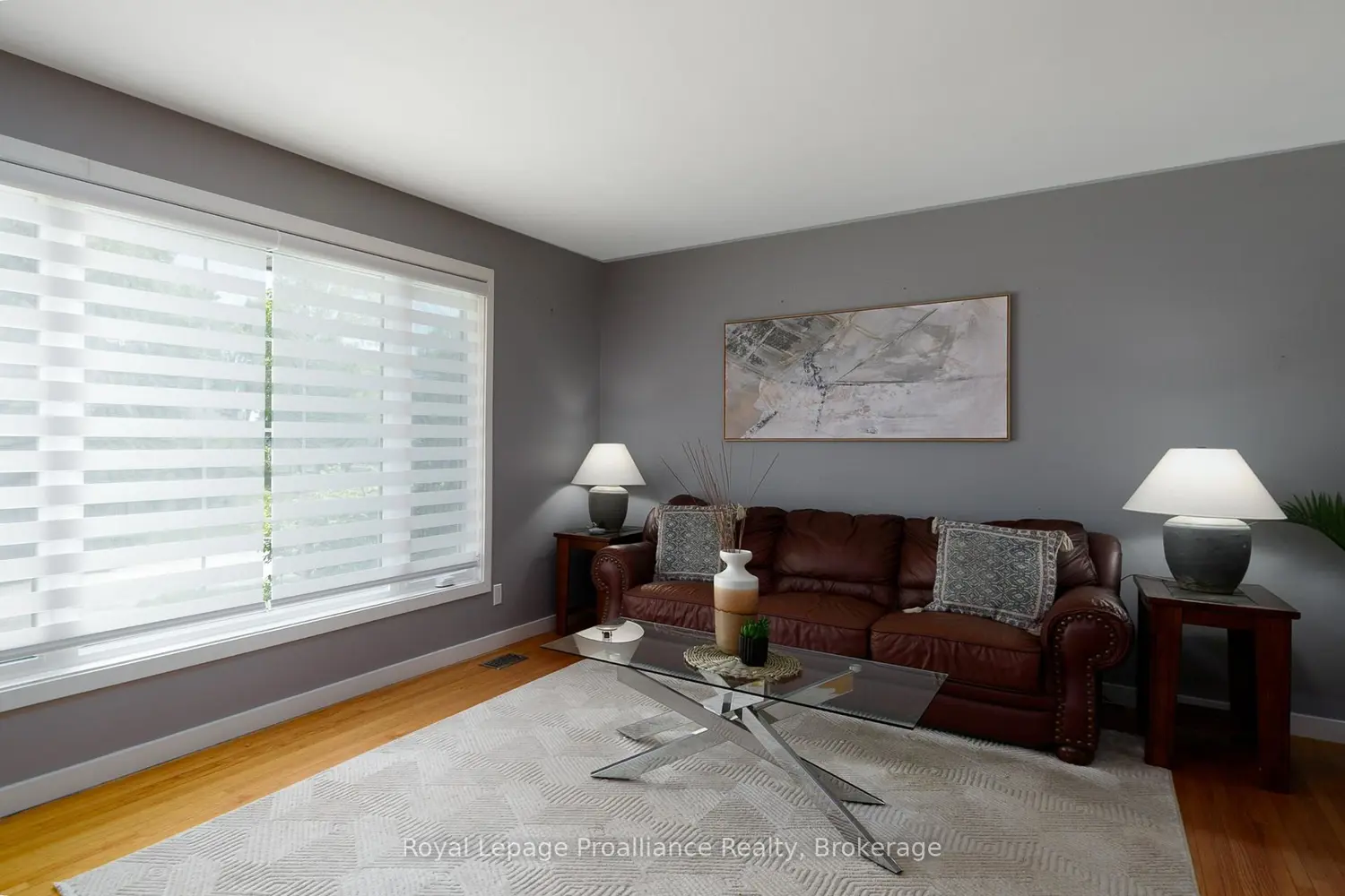 112 Prospect Hill photo 4