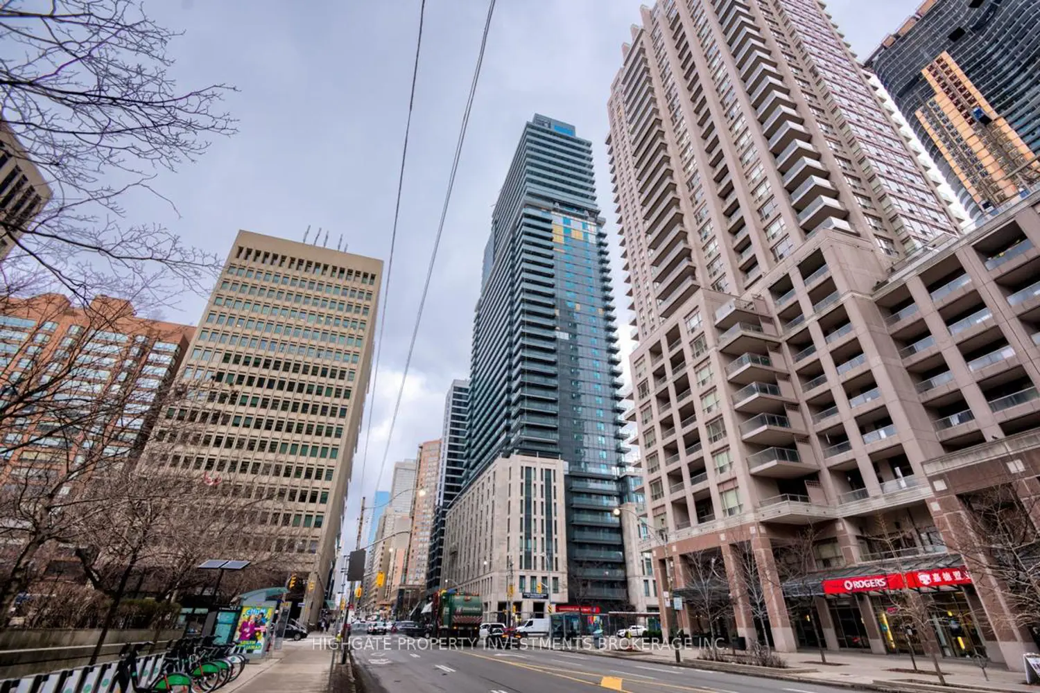 955 Bay Street 2711