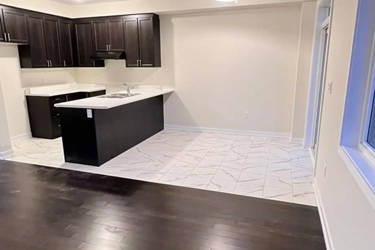 30 Daisy Lane photo 4