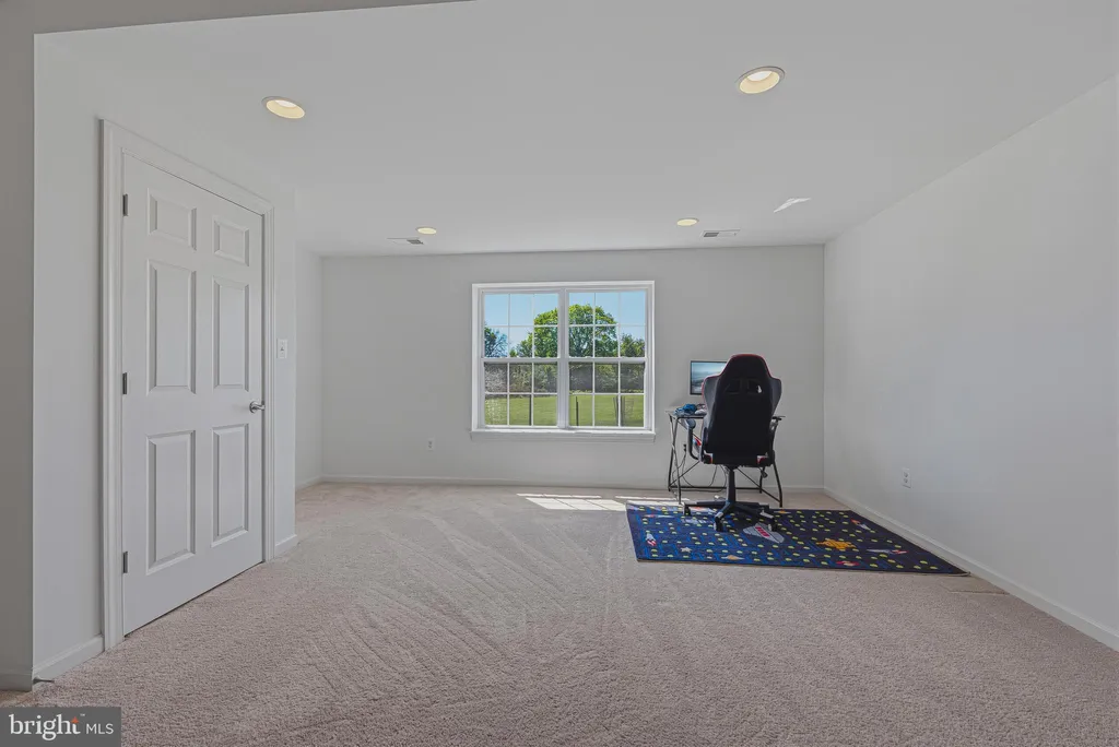 Additional image 57 of 42761 Prairie Merlin Court, Leesburg, VA 20176