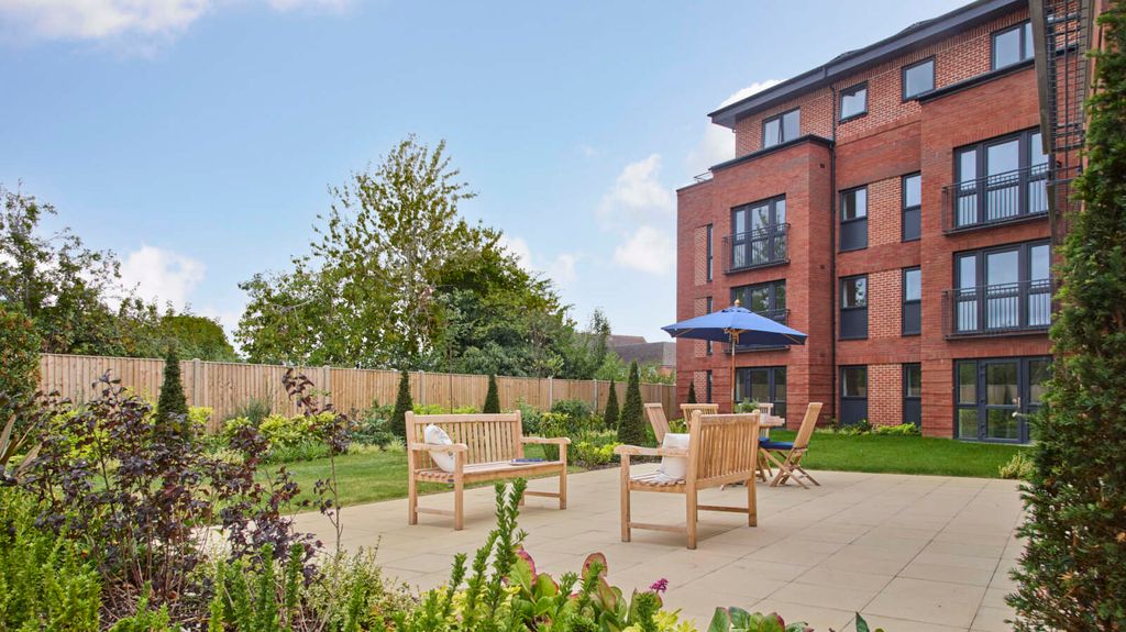 2 bed flat for saleFoxhall Road, Didcot, Oxfordshire OX11