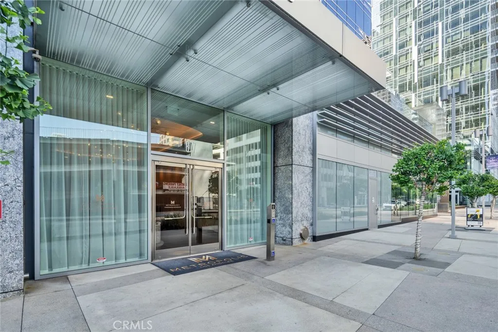 877 Francisco St Unit 805, Los Angeles, CA 90017