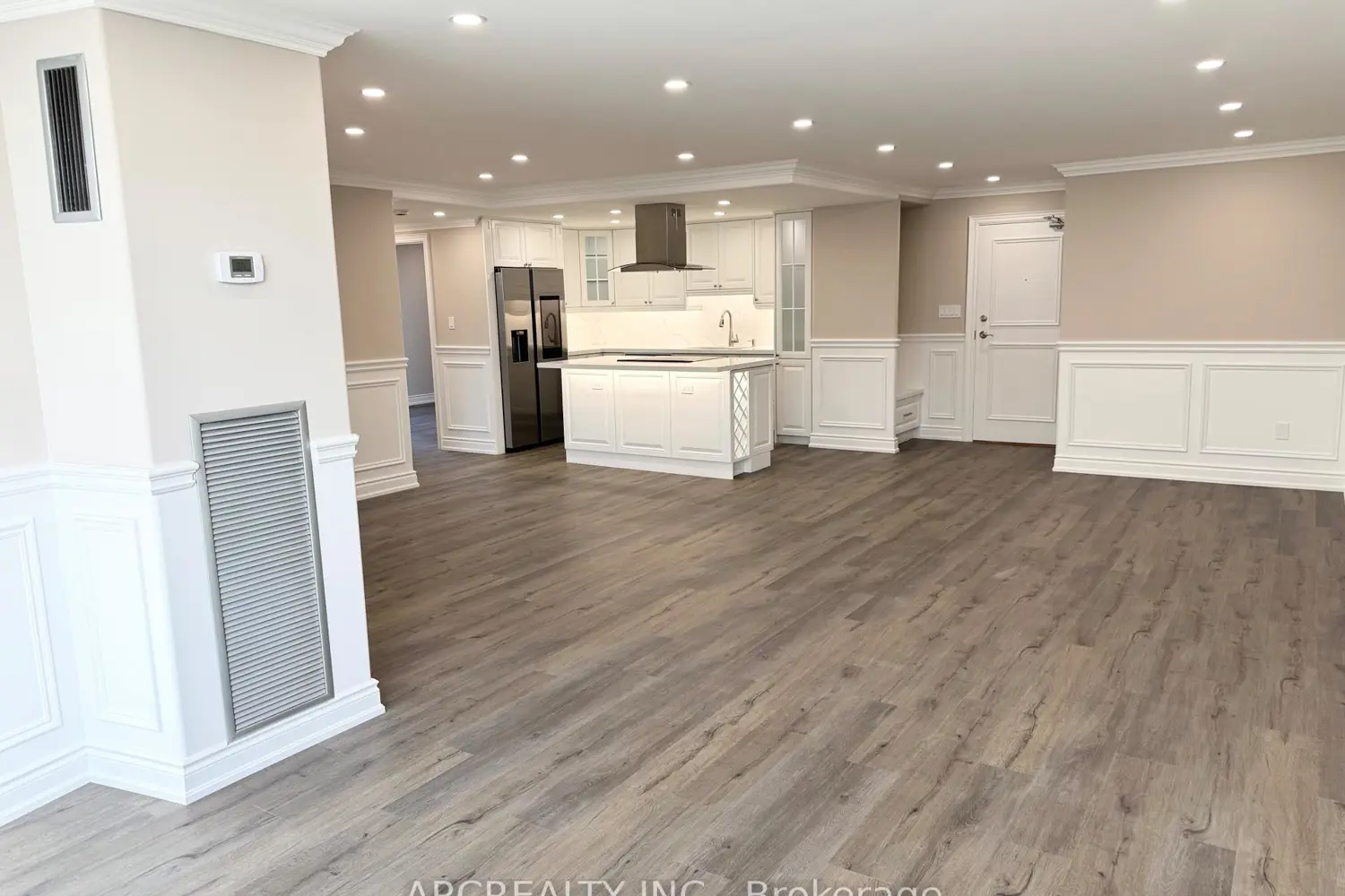 90 Fisherville Road 1202