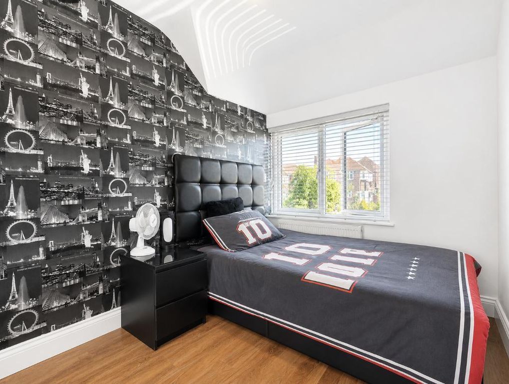 Additional image 15 of 7 bed detached house for saleEdgwarebury Lane, Edgware, London HA8
