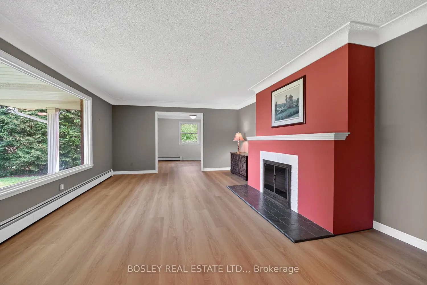 12 Sheppard Crescent photo 5