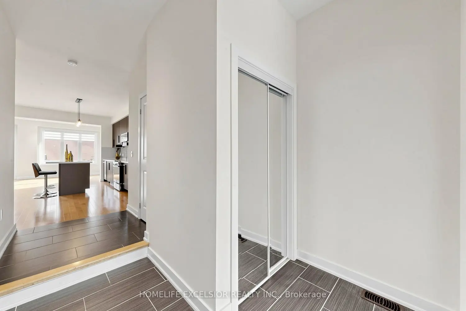 104 Dariole Drive photo 3
