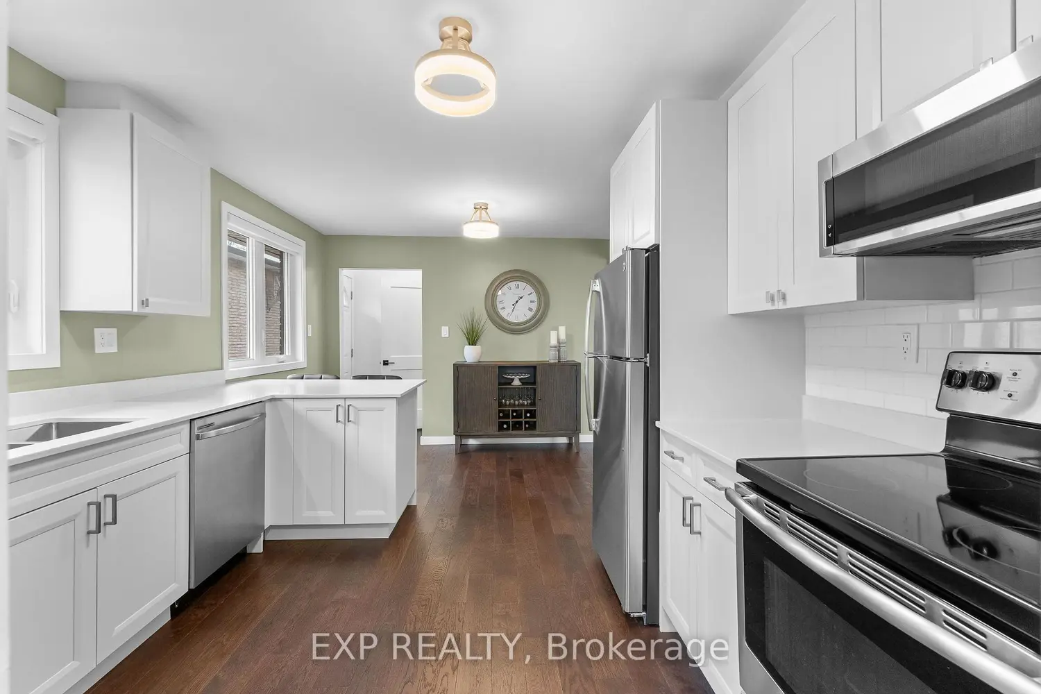 Additional image 4 of 142 Marcella Crescent