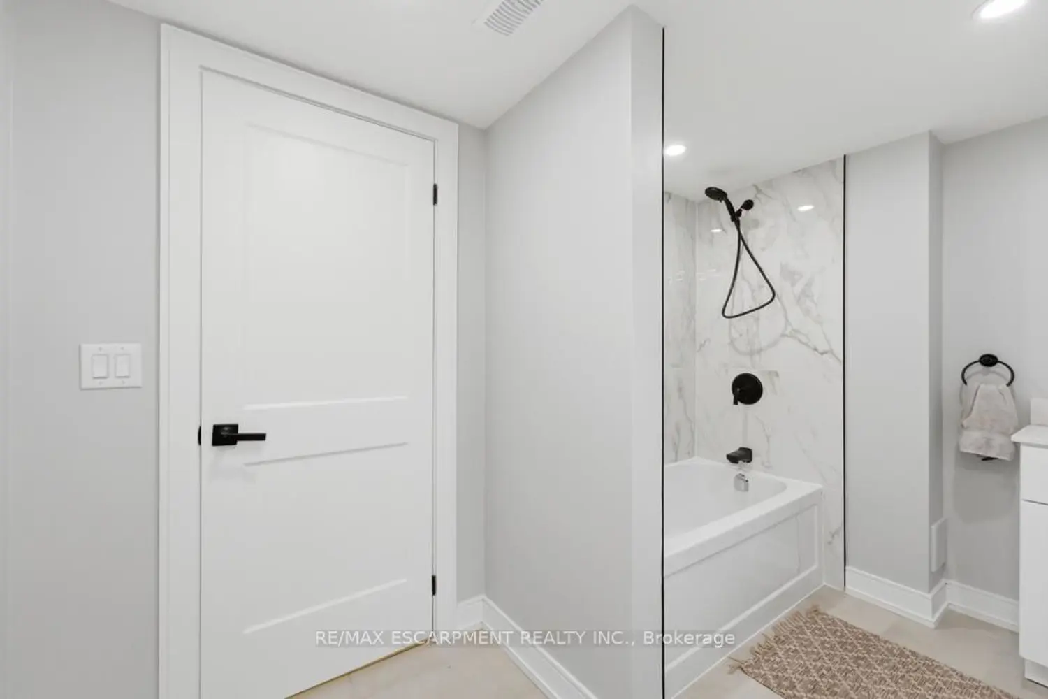 Additional image 11 of 173 West 19Th Street