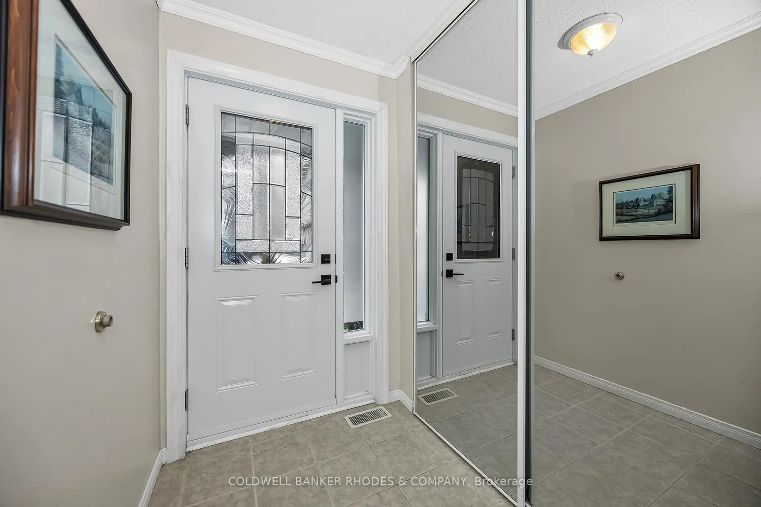 4 Almond Lane photo 3
