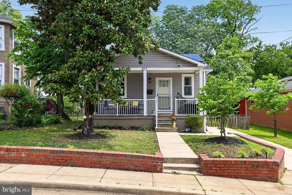 Additional image 2 of 817 57th Place, Fairmount Heights, MD 20743