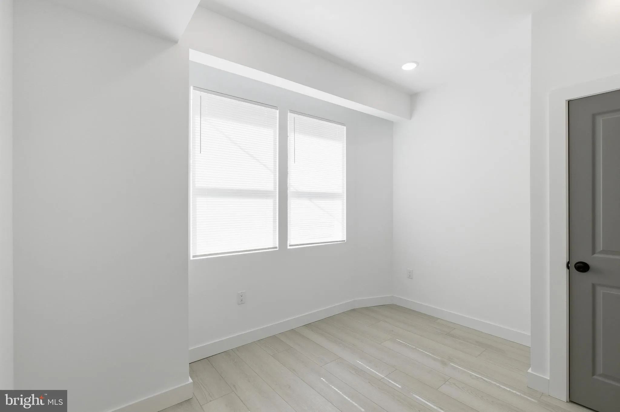 Additional image 40 of 1023 W Orleans Street, Philadelphia, PA 19133