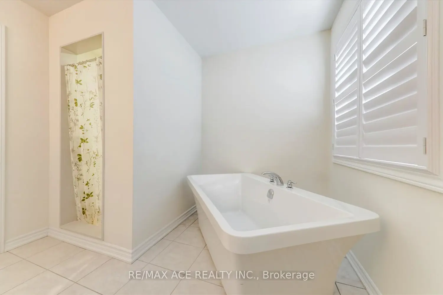 Additional image 18 of 1152 Skyridge Boulevard