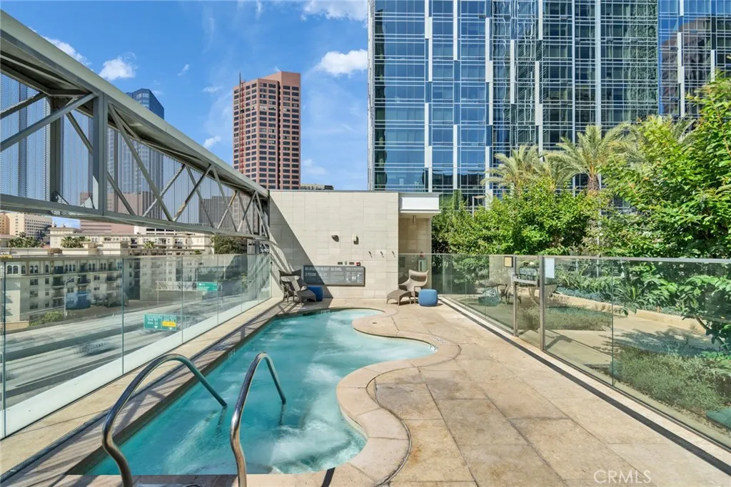 Additional image 23 of 877 Francisco St Unit 805, Los Angeles, CA 90017