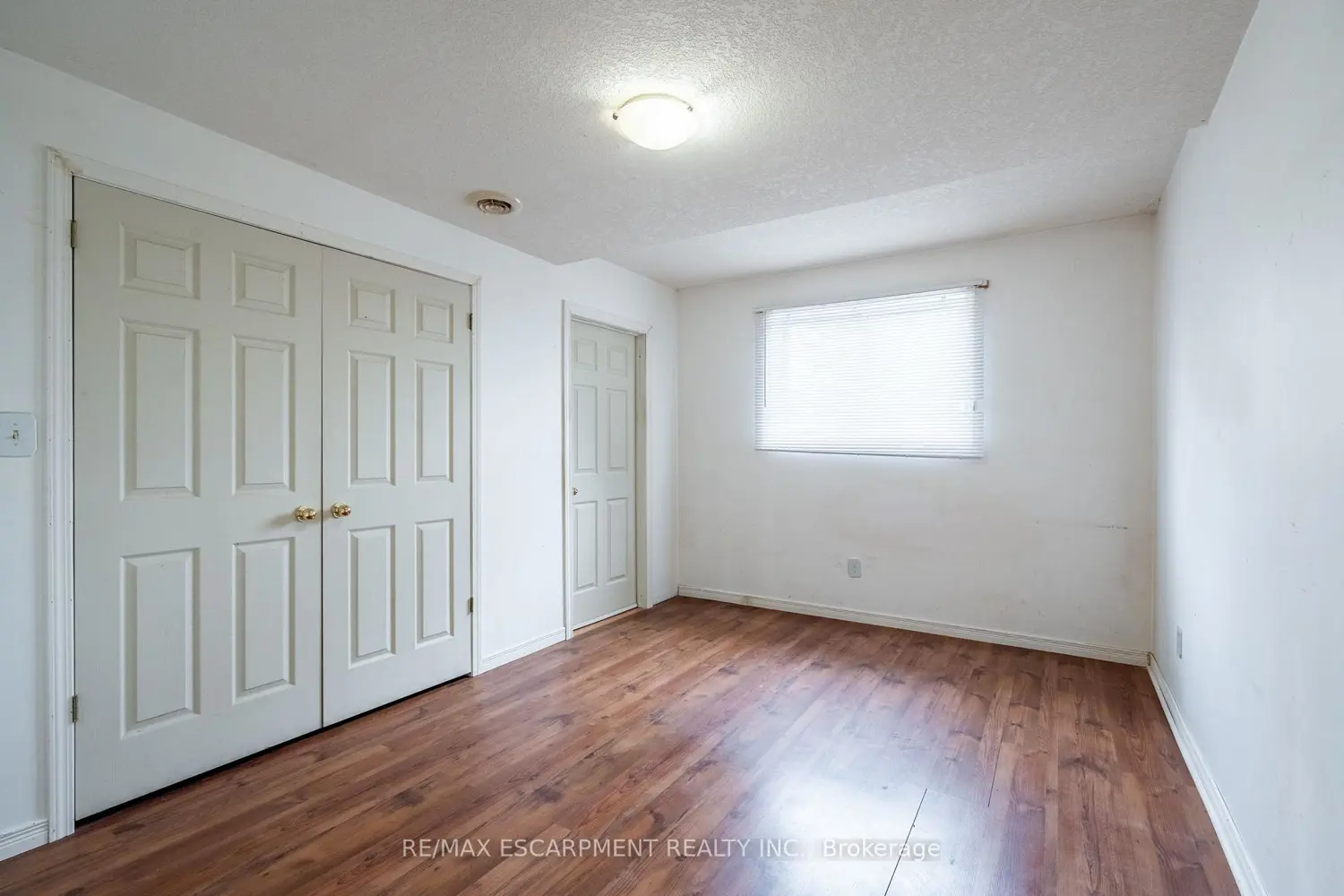 Additional image 7 of 154-156 Freelton Road