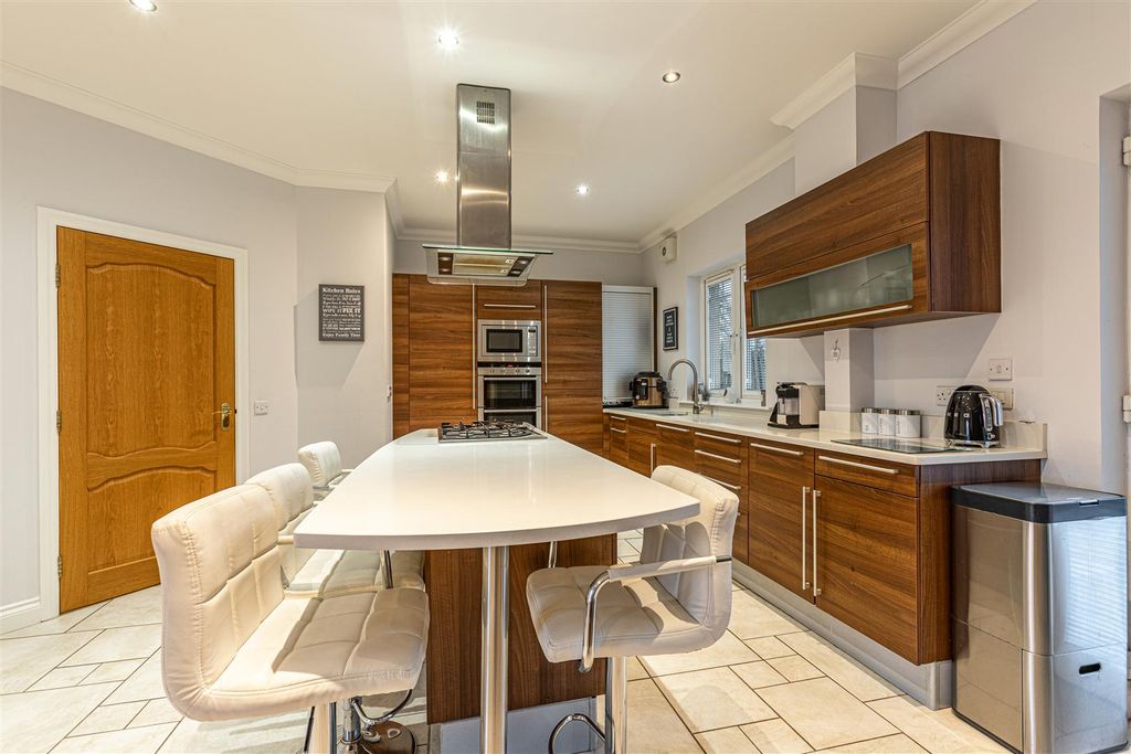 Additional image 5 of 6 bed detached house for saleHarleyburn Court, Melrose TD6