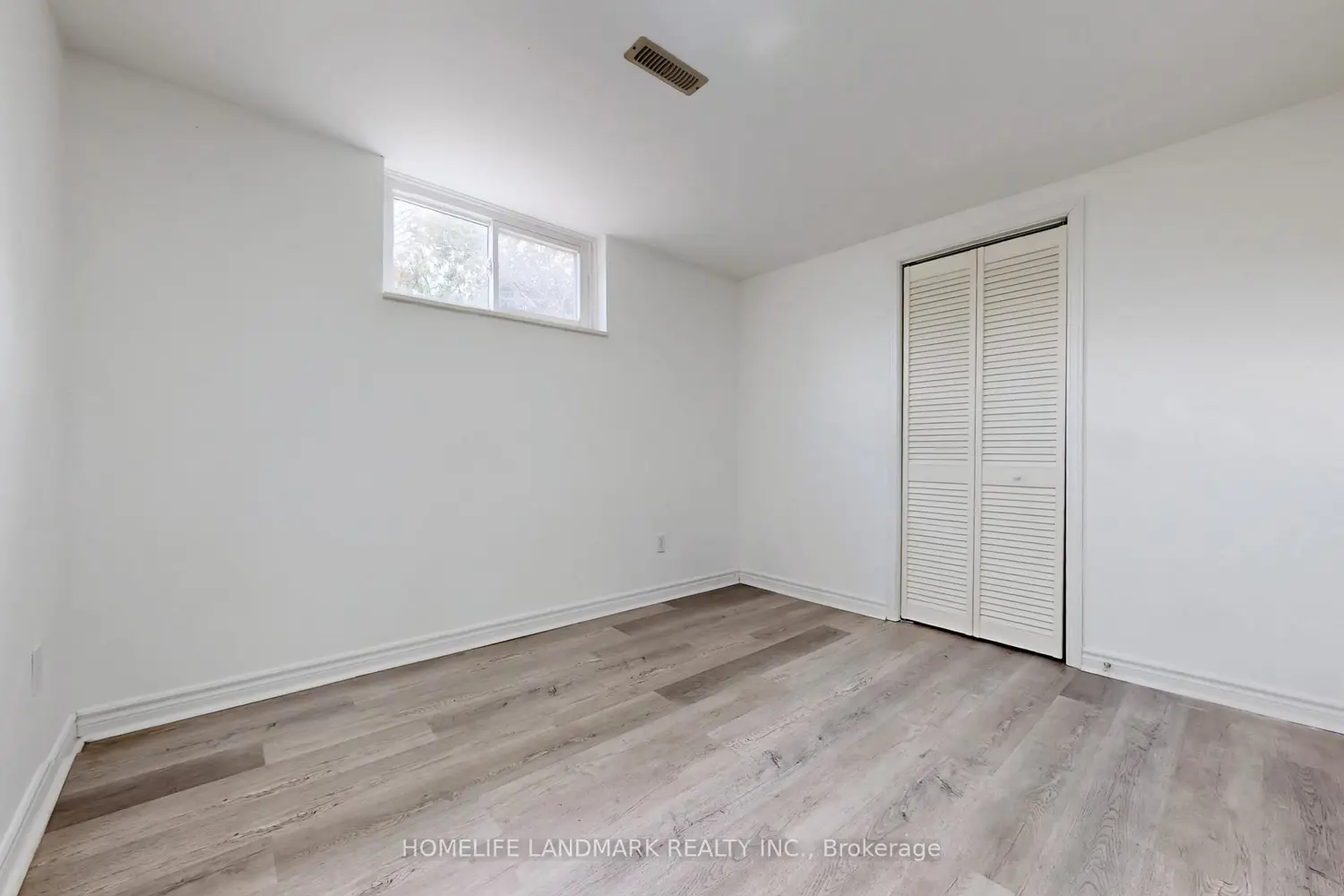 Additional image 17 of 225 Pineway Boulevard