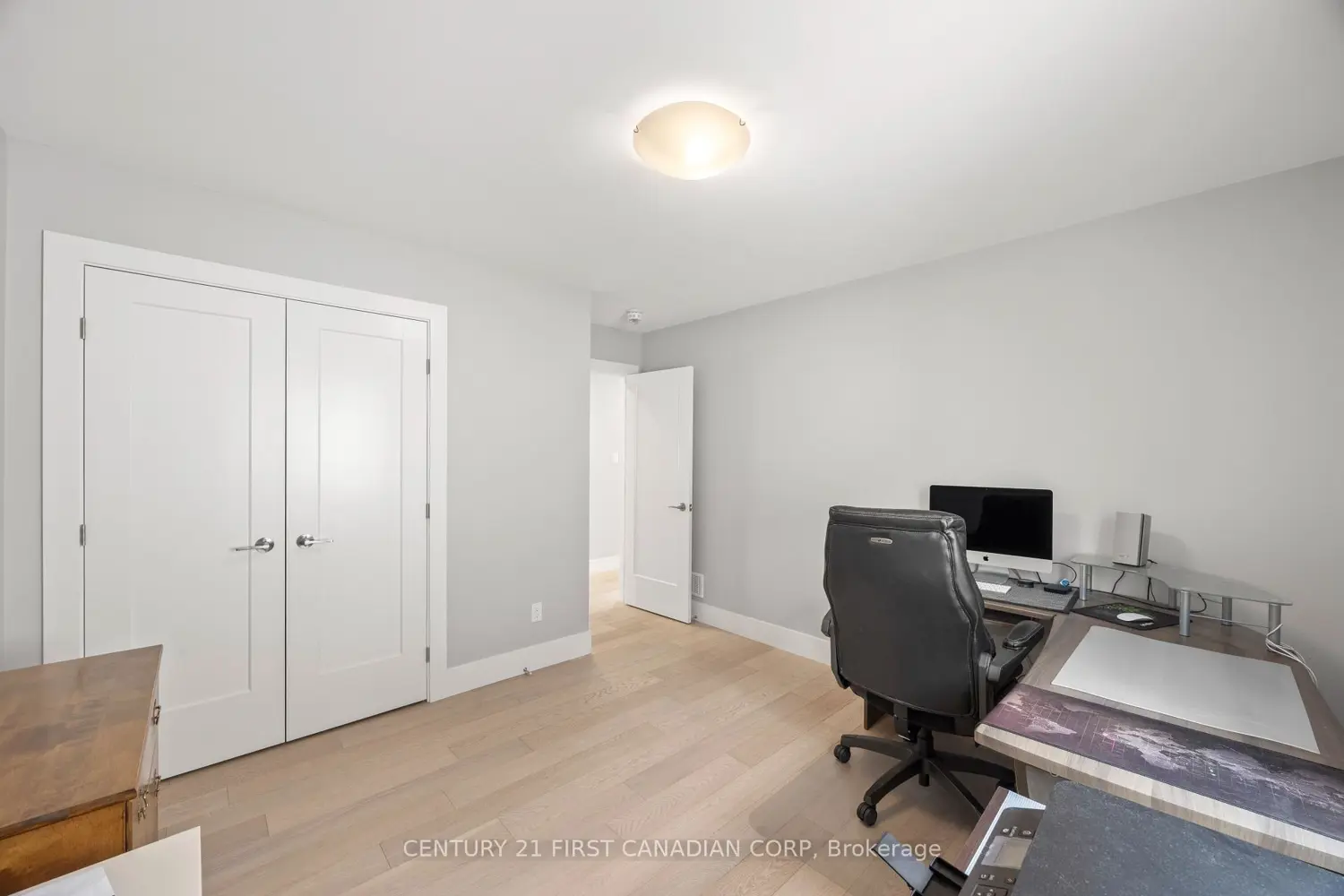 Additional image 14 of 2190 Bakervilla Street