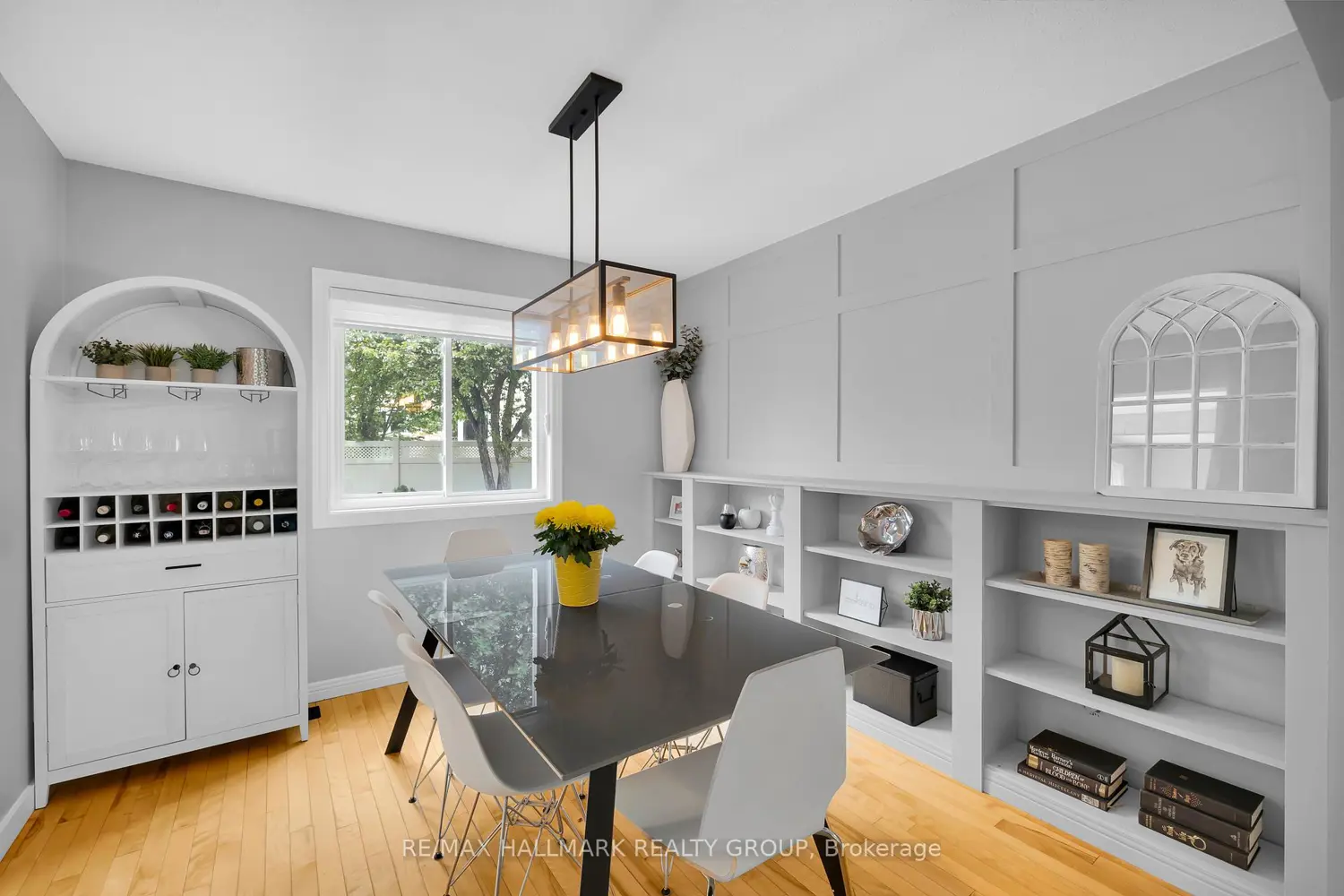 1089 Chablis Park photo 4
