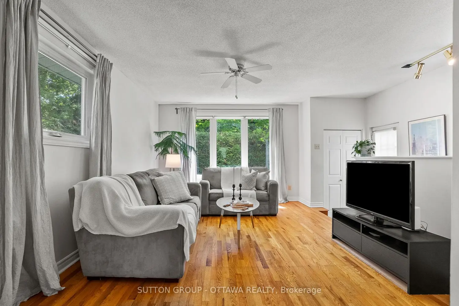 Additional image 10 of 45 Larkspur Drive
