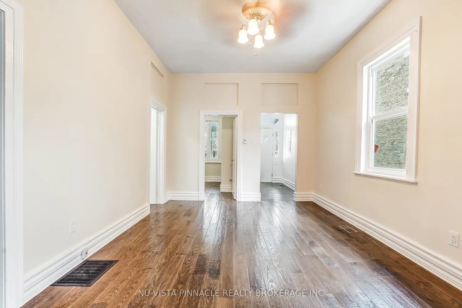 Additional image 6 of 727 Queens Avenue