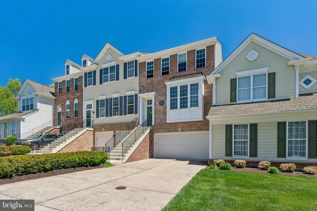 15 Charter Oak Court, Doylestown, PA 18901