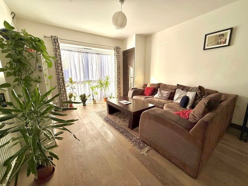 Additional image 2 of 2 bed flat for saleEly House, Dunstable LU6