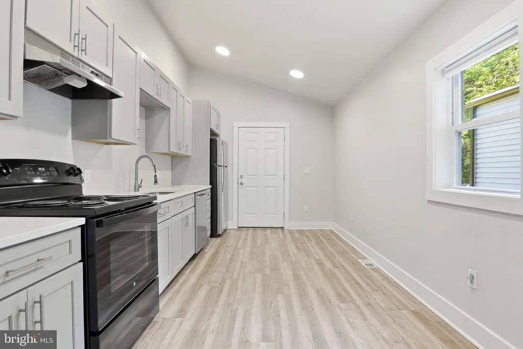 Additional image 7 of 239 Franklin Way, York, PA 17403