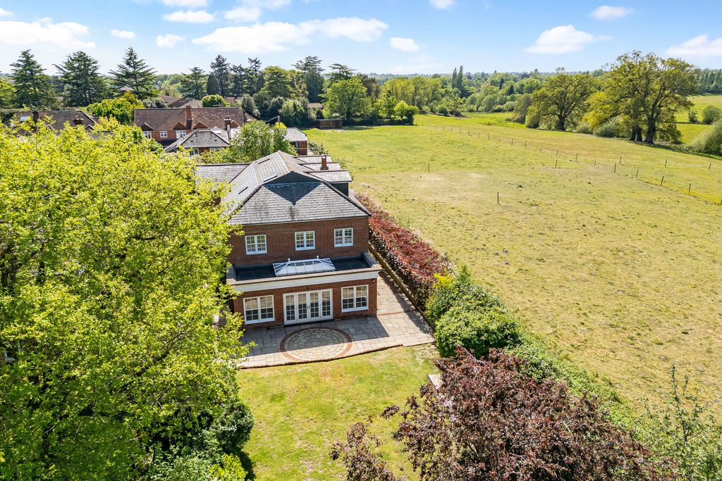 Additional image 10 of 5 bed detached house for saleNorthcroft Close, Egham TW20