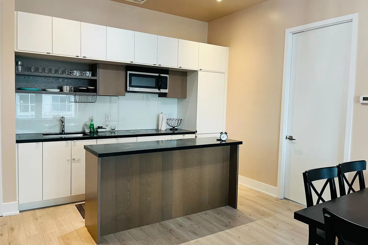 Additional image 9 of 111 St Clair Avenue 1607