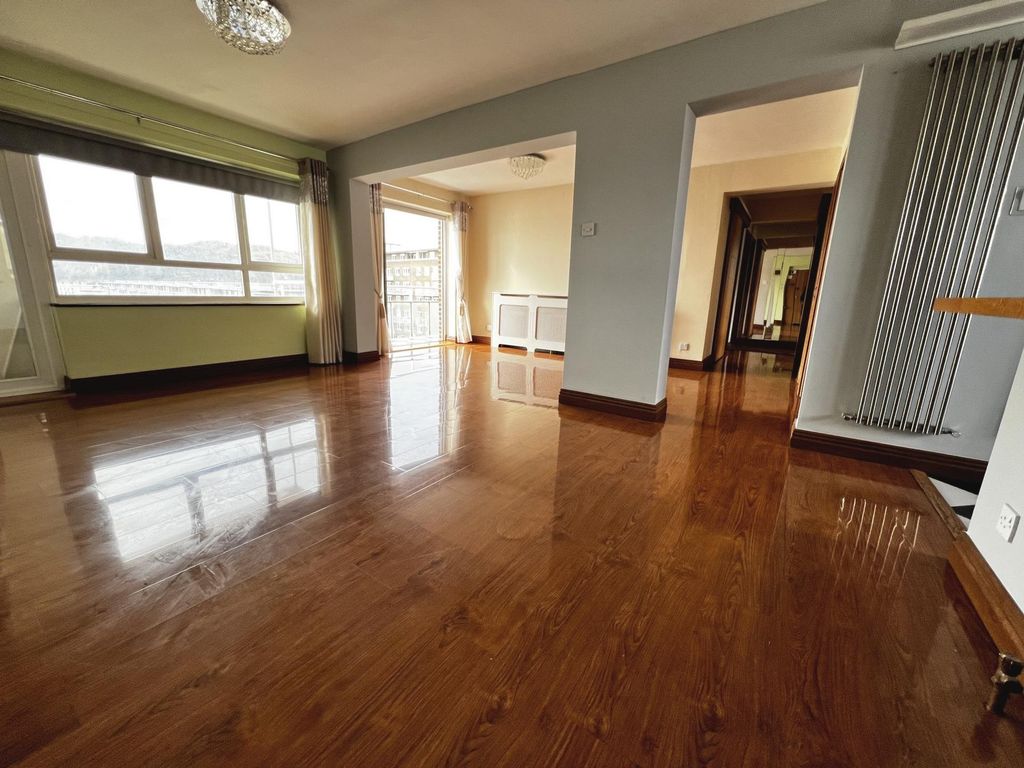 Additional image 16 of 3 bed flat for saleThe Gateway, Dover CT16