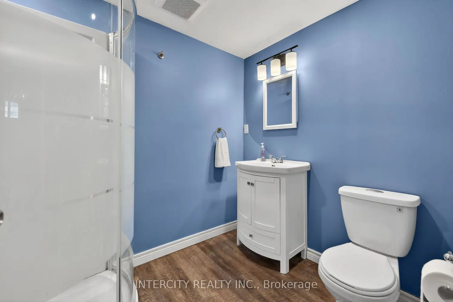Additional image 15 of 8735 Howe Crescent