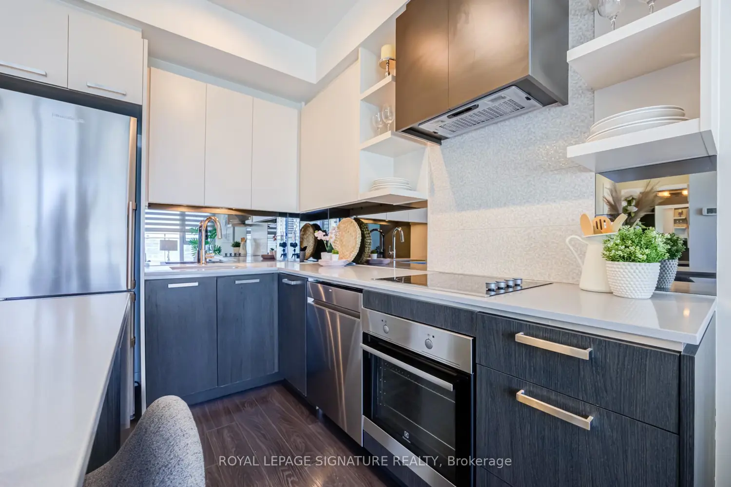 Additional image 9 of 1830 Bloor Street 920