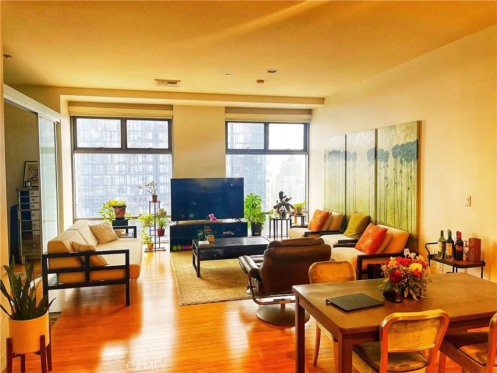 Additional image 44 of 801 S Grand Ave, Los Angeles, CA 90017